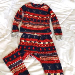 Size 5 toddler Hatley pyjamas